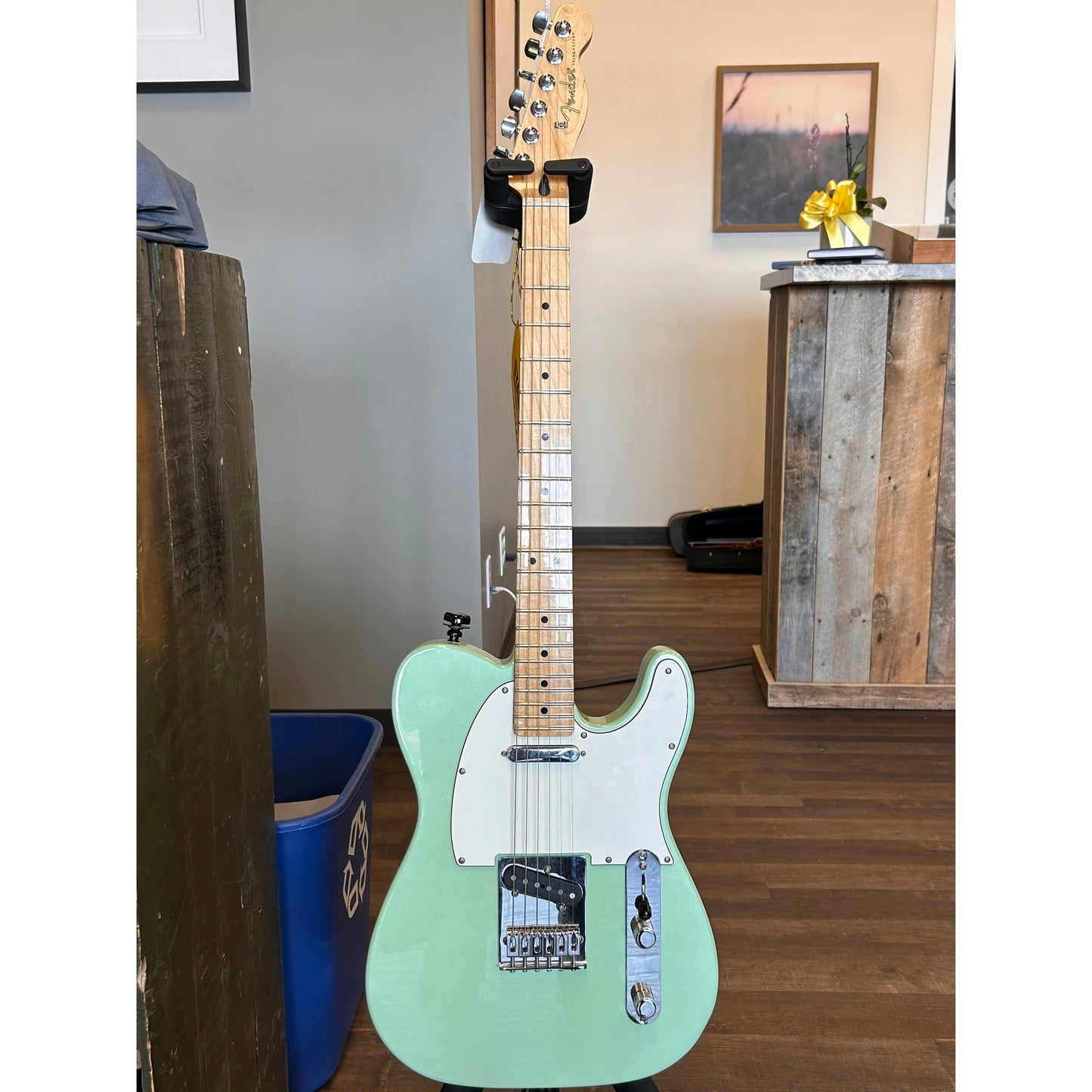 USED Fender MX Telecaster - Surf Green