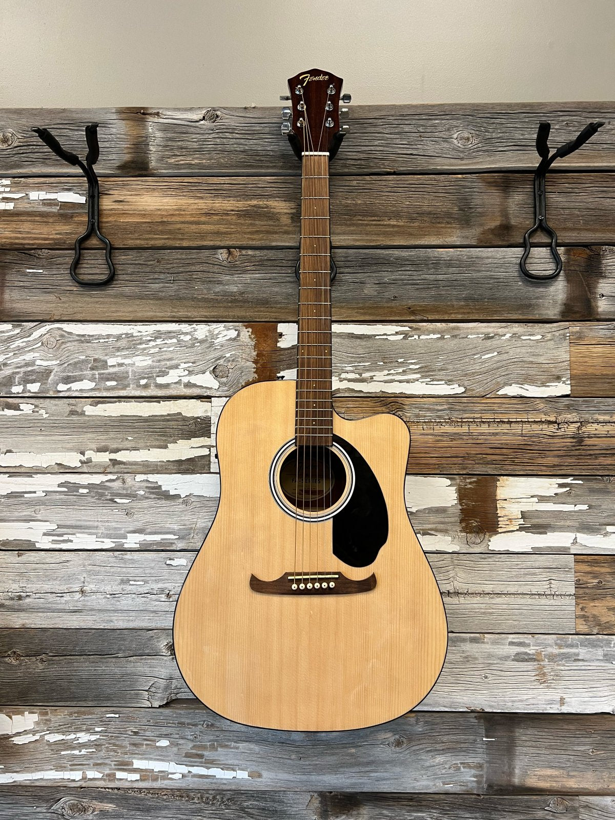 LIKE NEW Fender FA-125CE Dreadnaught, Natural