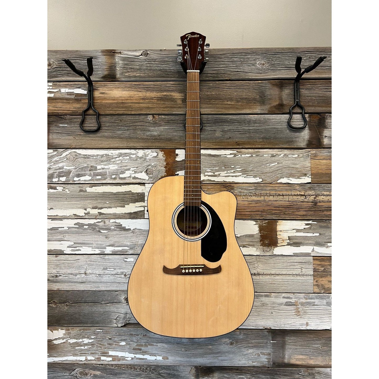 LIKE NEW Fender FA-125CE Dreadnaught, Natural