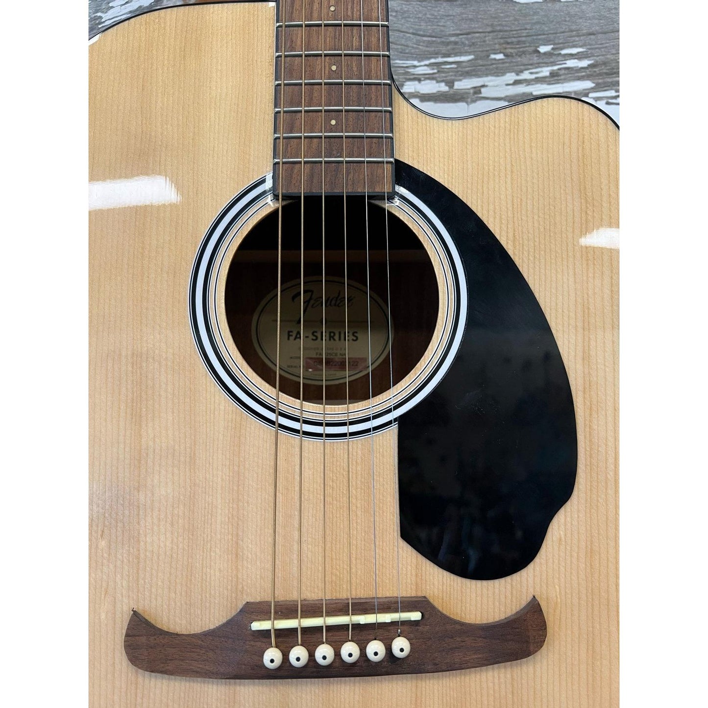 LIKE NEW Fender FA-125CE Dreadnaught, Natural