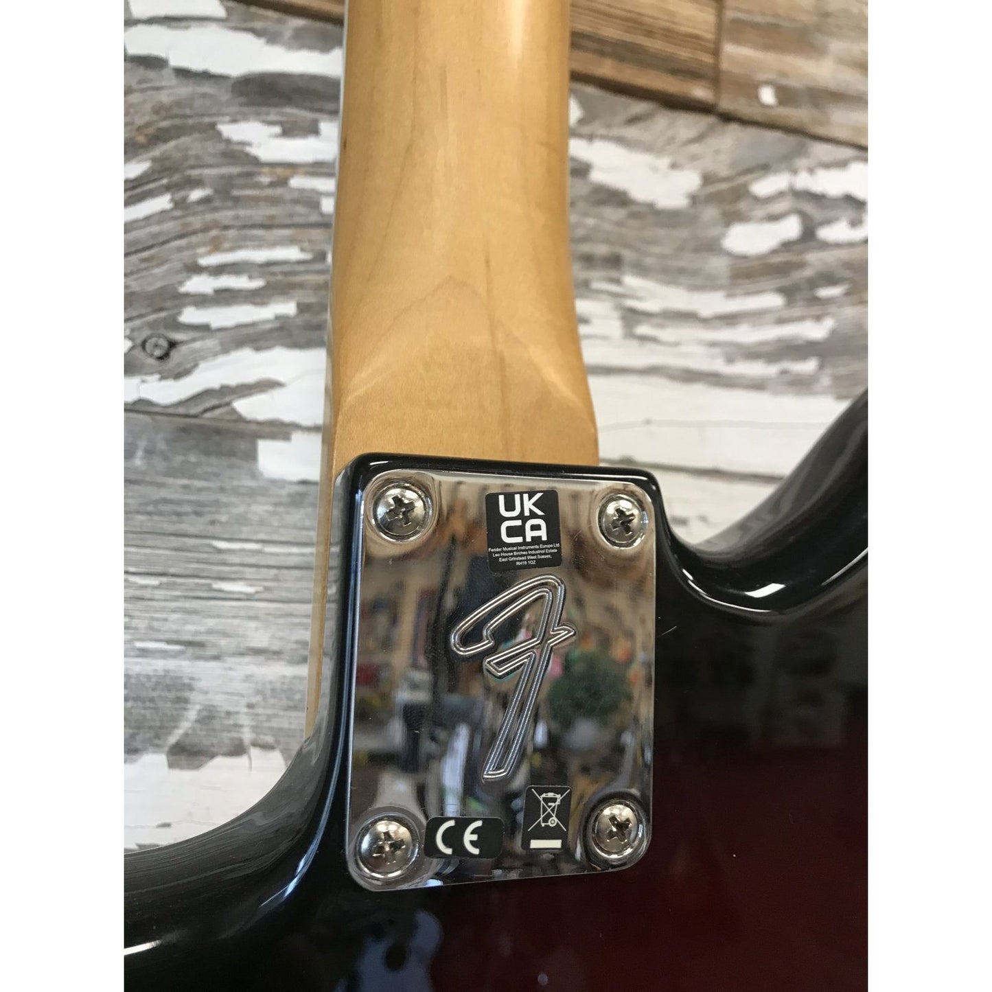 LIKE NEW Fender Gold Foil Jazzmaster Electric Guitar - Candy Apple Burst