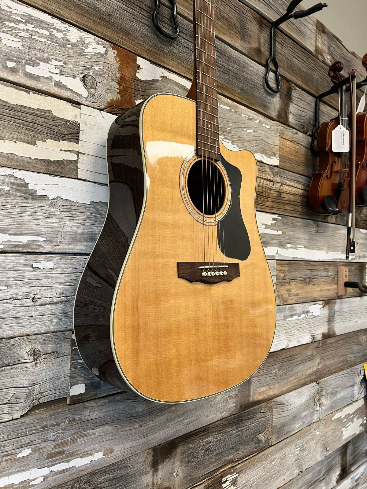 Guild Acoustic Guitar w/hard case