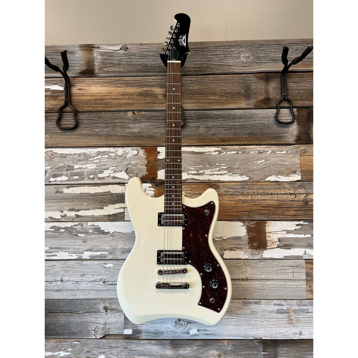 LIKE NEW Guild Jetstar Electric Guitar - Vintage White
