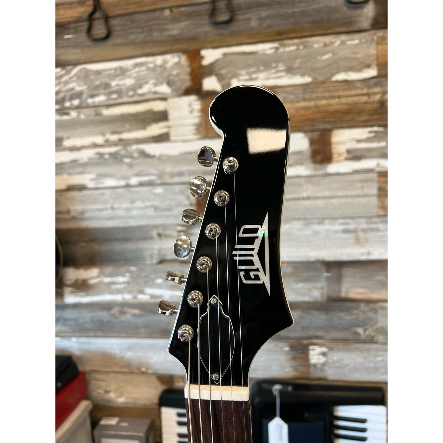 LIKE NEW Guild Jetstar Electric Guitar - Vintage White