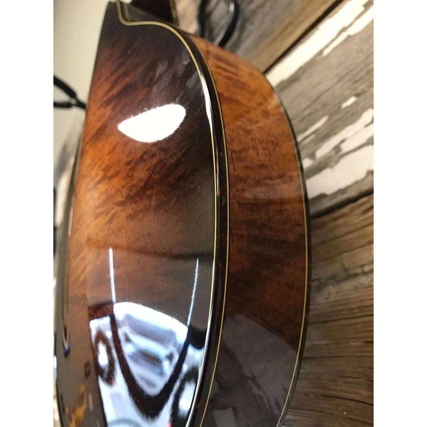 Ellis A-5 Reserve Mandolin with Engraved James Tailpiece w/deluxe branded hard case
