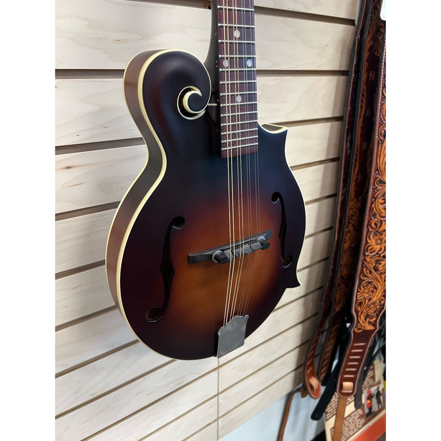 Loar F Mando, A/E, Sld Top, Brownburst