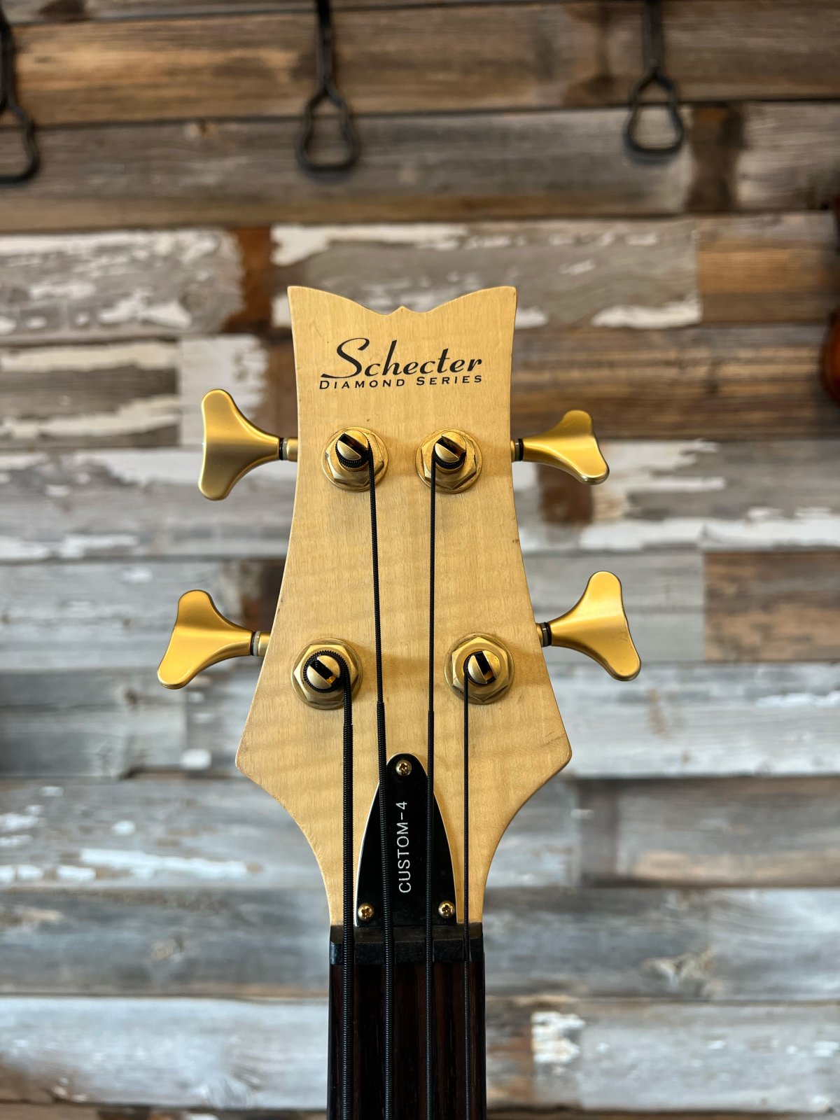 Used - Schecter Custom 4 Bass w/coffin case