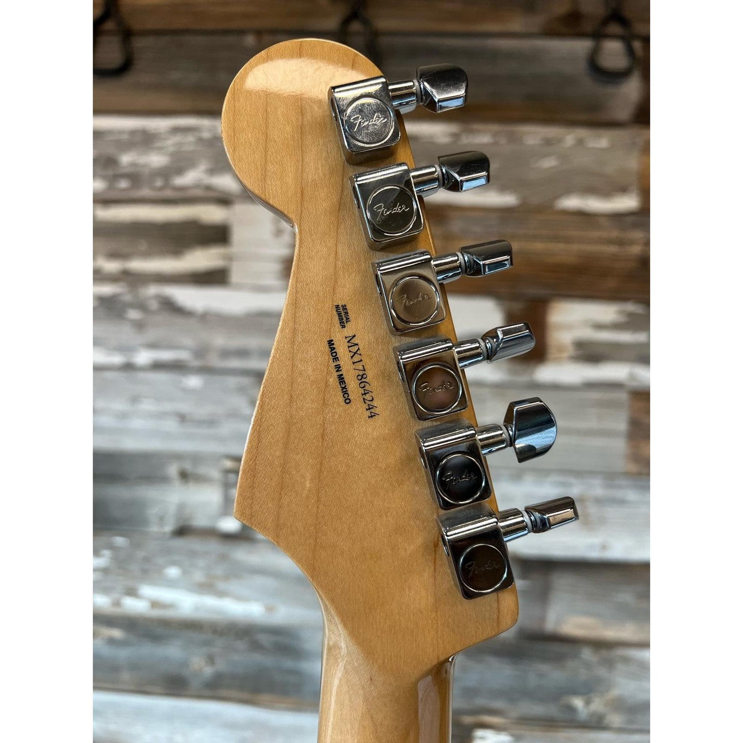Used - Fender Stratocaster - MIM - Candy Apple Red