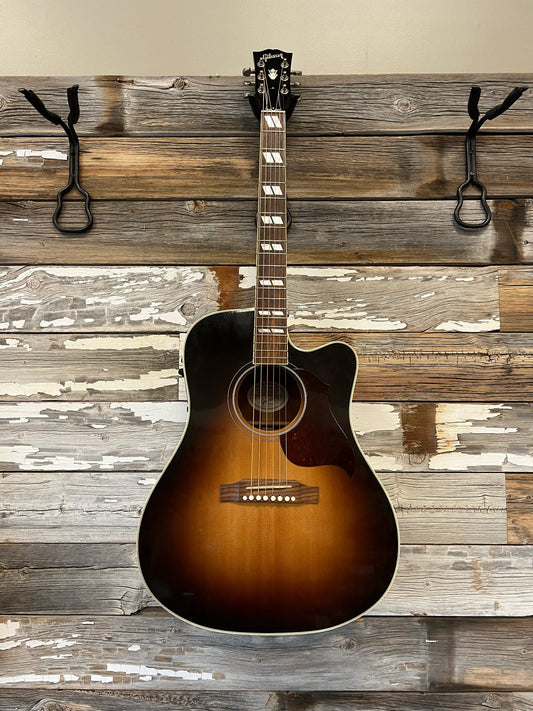 Gibson 2015 Hummingbird Pro CE w/case