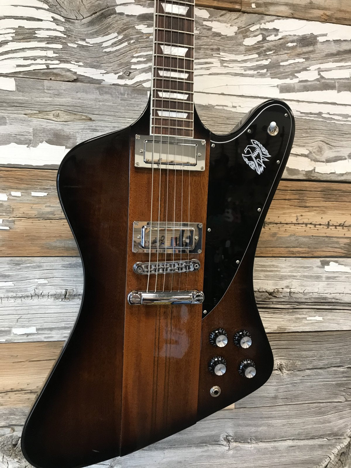 Gibson Firebird 2017 Tobacco Burst w/Deluxe Branded Hard Case
